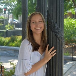 Meet your Posher, Brianna